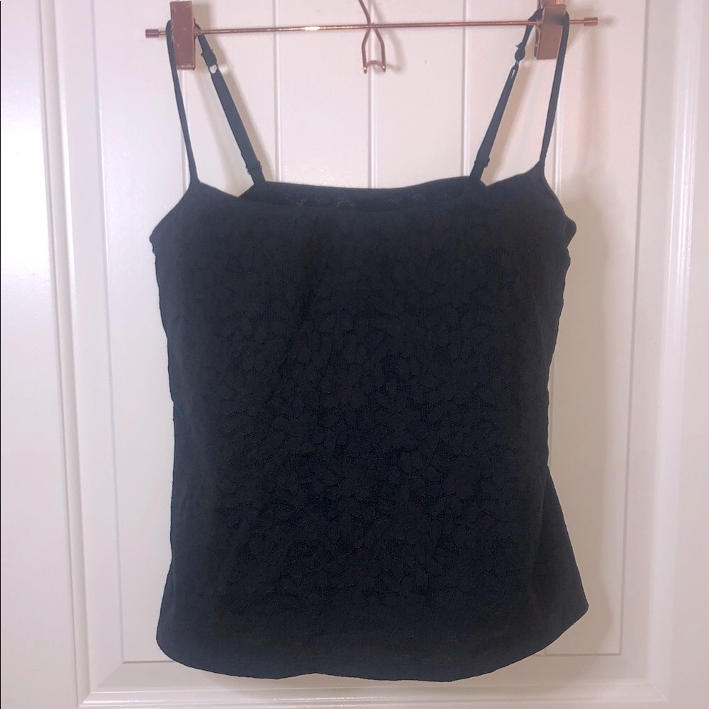 Vesti Elegant Black Lace Camisole
